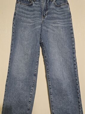 GAP Kids Straight-Leg Jeans in Medium Blue
